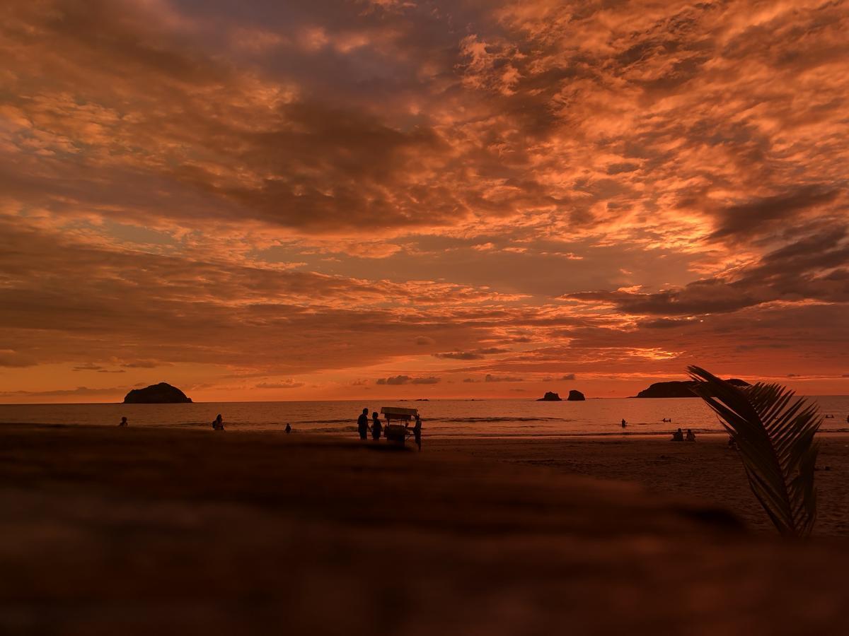 Millenium Manuel Antonio Park And Beach Hotel Exterior photo